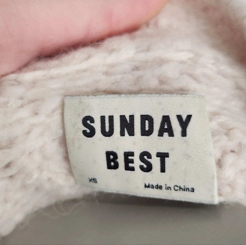 Aritzia Sunday Best Cream Alpaca Blend Cable Knit Cropped Cardigan Size XS - Picture 9 of 11
